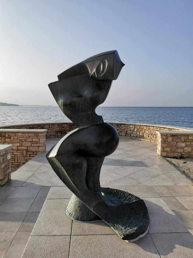 Nina Deluxe Superior 5 Star Apartment, Your Piece Of Heaven By The Sea & Park Novigrad Istria Eksteriør bilde